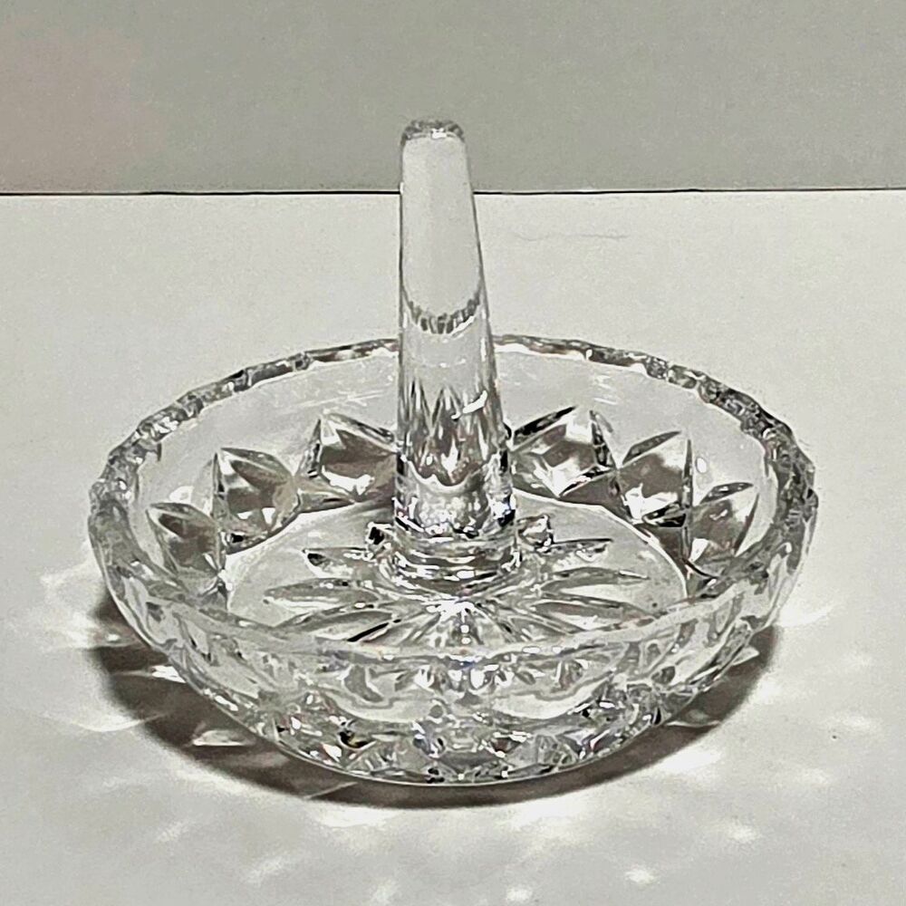 Clear Cut Crystal Ring Holder Approx. 3 in